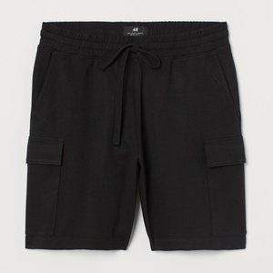 H&M Regular Fit Cargo Shorts - Black - Large